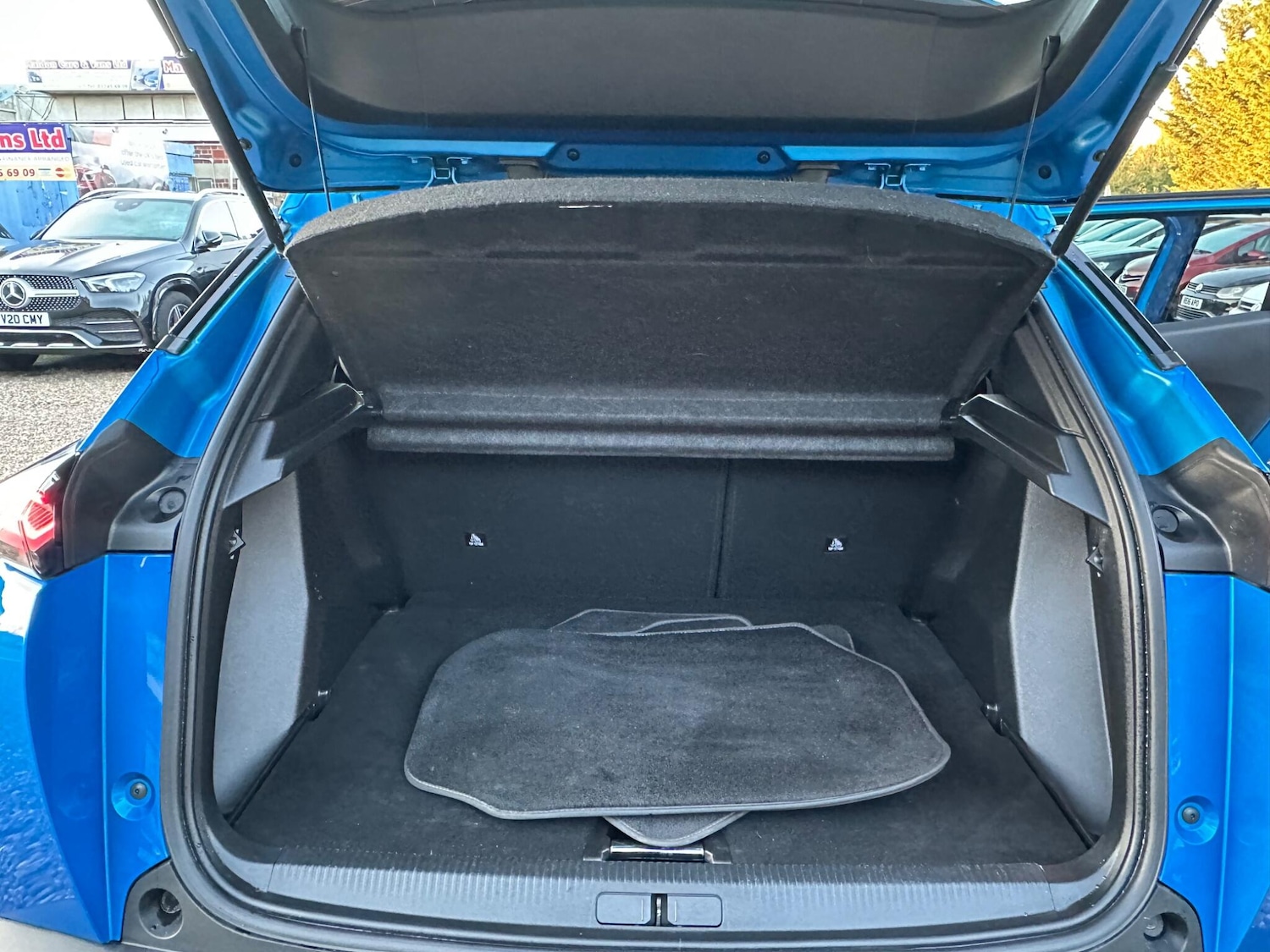 Used Peugeot 2008 2023 for sale - 77723134: Photo 15