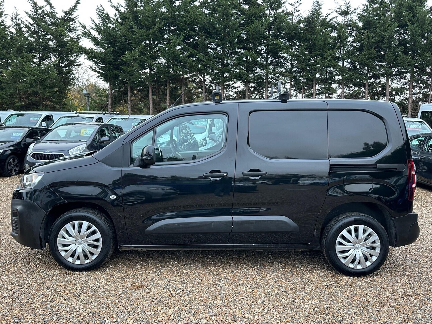 Used Citroen Berlingo 2022 for sale - 76942507: Photo 2