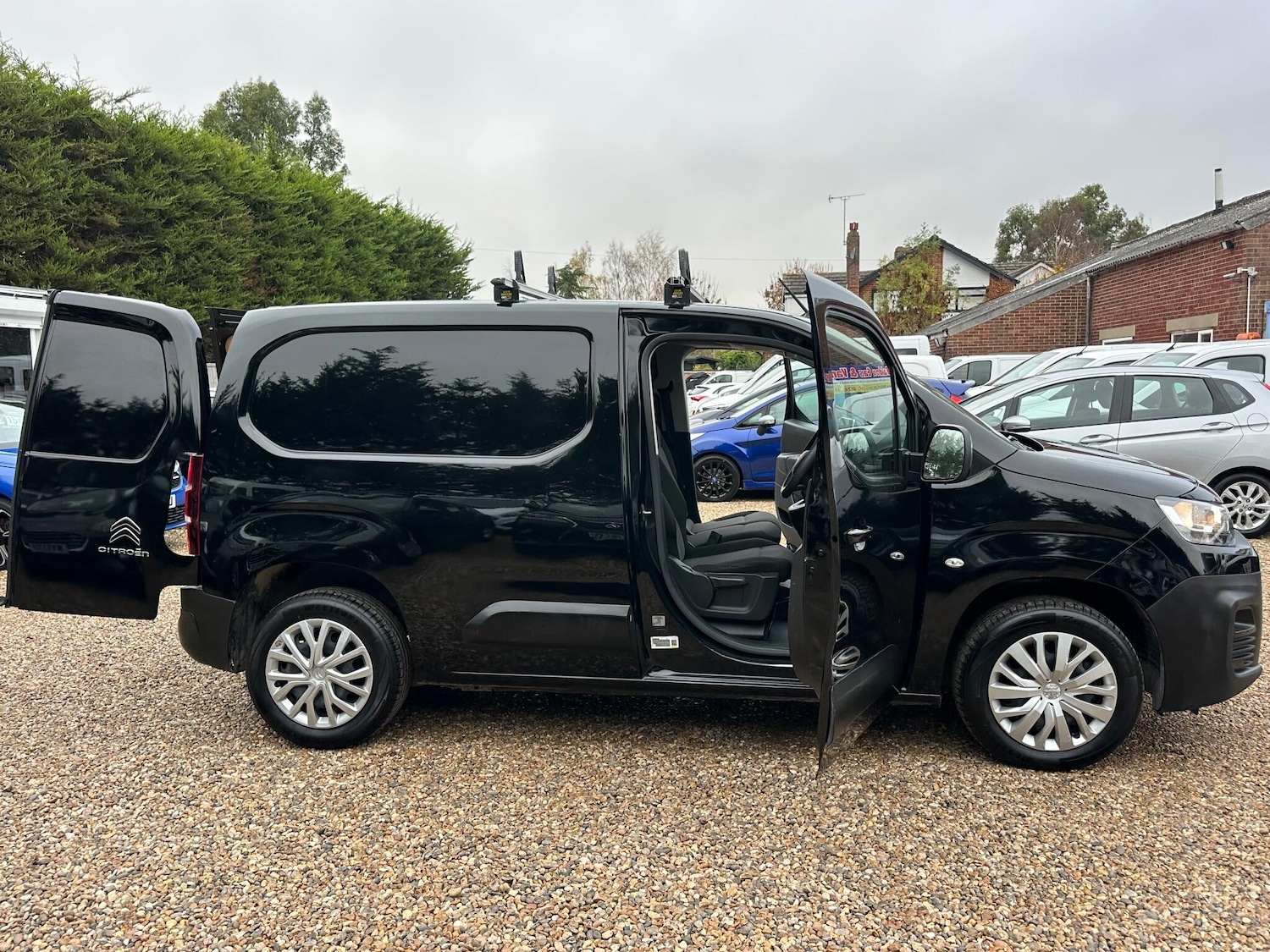 Used Citroen Berlingo 2022 for sale - 76942507: Photo 25