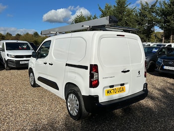 Used Peugeot Partner 2020 for sale - 76349423: Photo