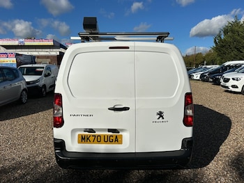 Used Peugeot Partner 2020 for sale - 76349423: Photo