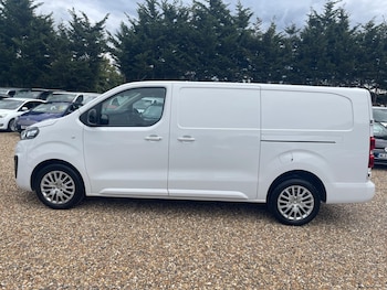 Used Vauxhall Vivaro 2023 for sale - 75333876: Photo