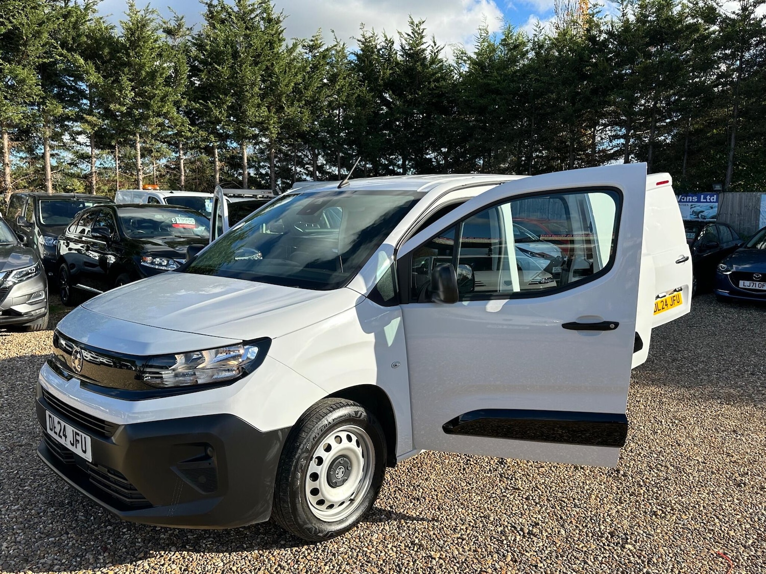 Used Vauxhall Combo 2024 for sale - 76295046: Photo 20