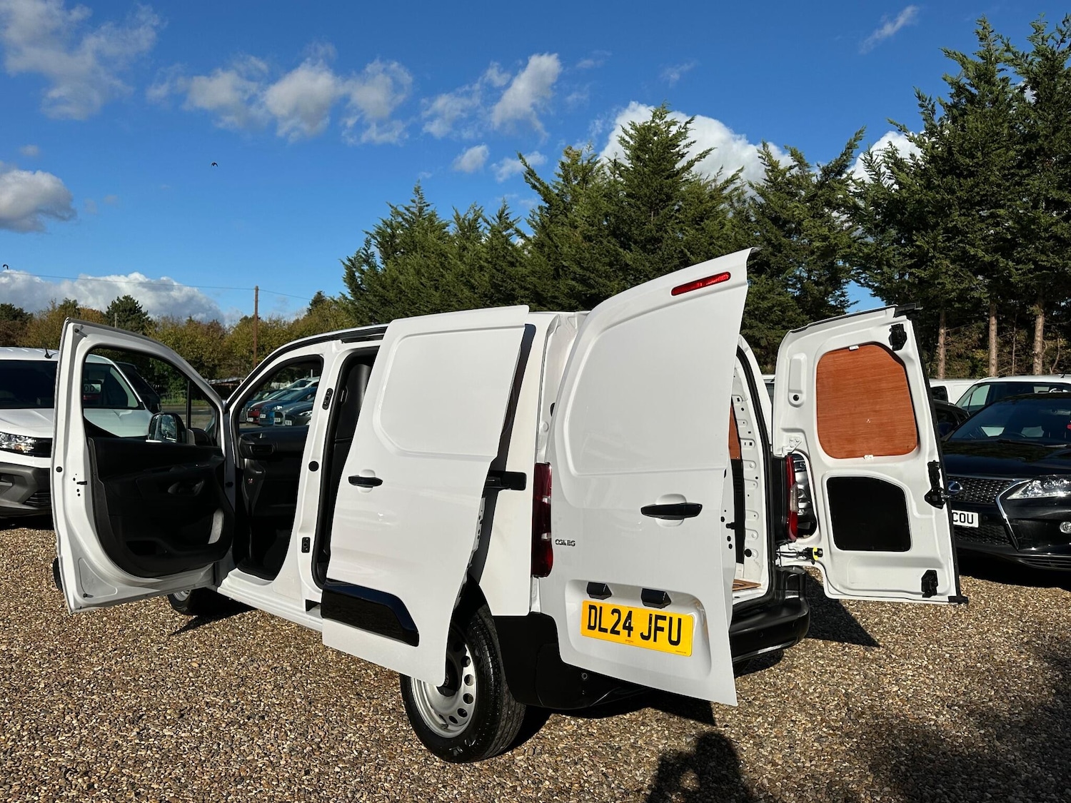 Used Vauxhall Combo 2024 for sale - 76295046: Photo 22