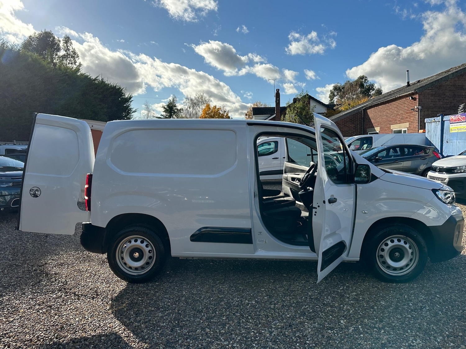 Used Vauxhall Combo 2024 for sale - 76295046: Photo 25