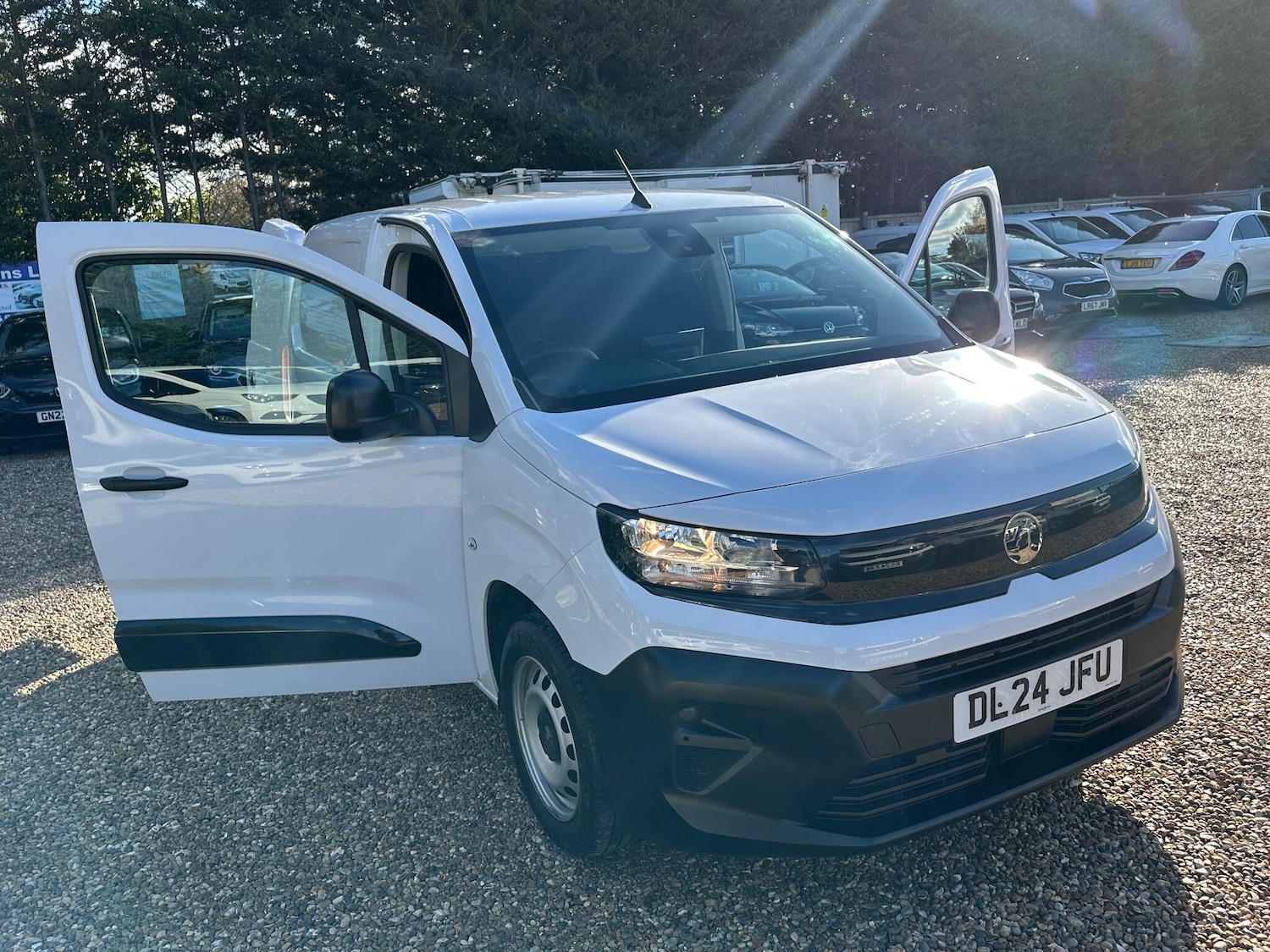 Used Vauxhall Combo 2024 for sale - 76295046: Photo 26