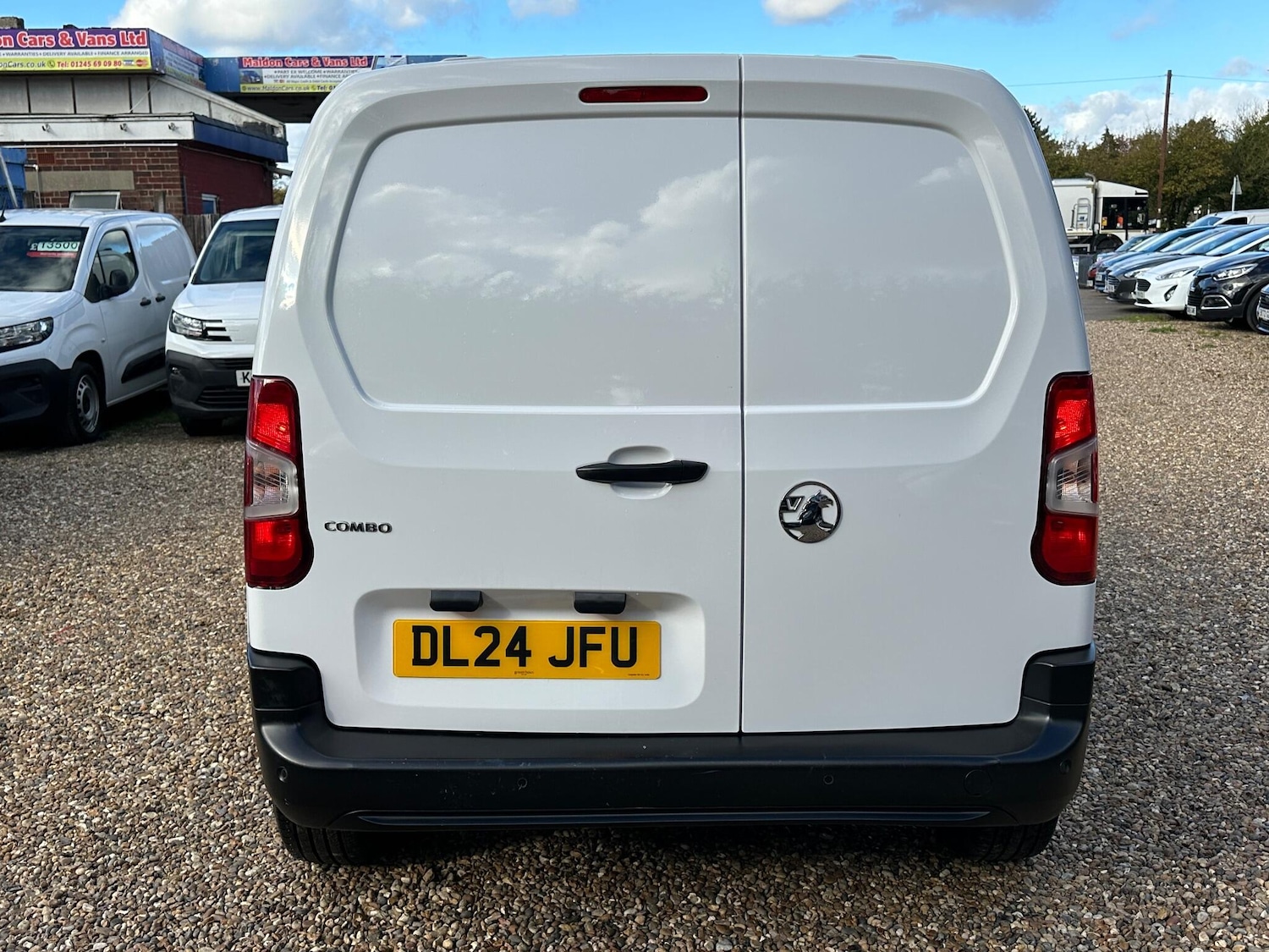 Used Vauxhall Combo 2024 for sale - 76295046: Photo 4