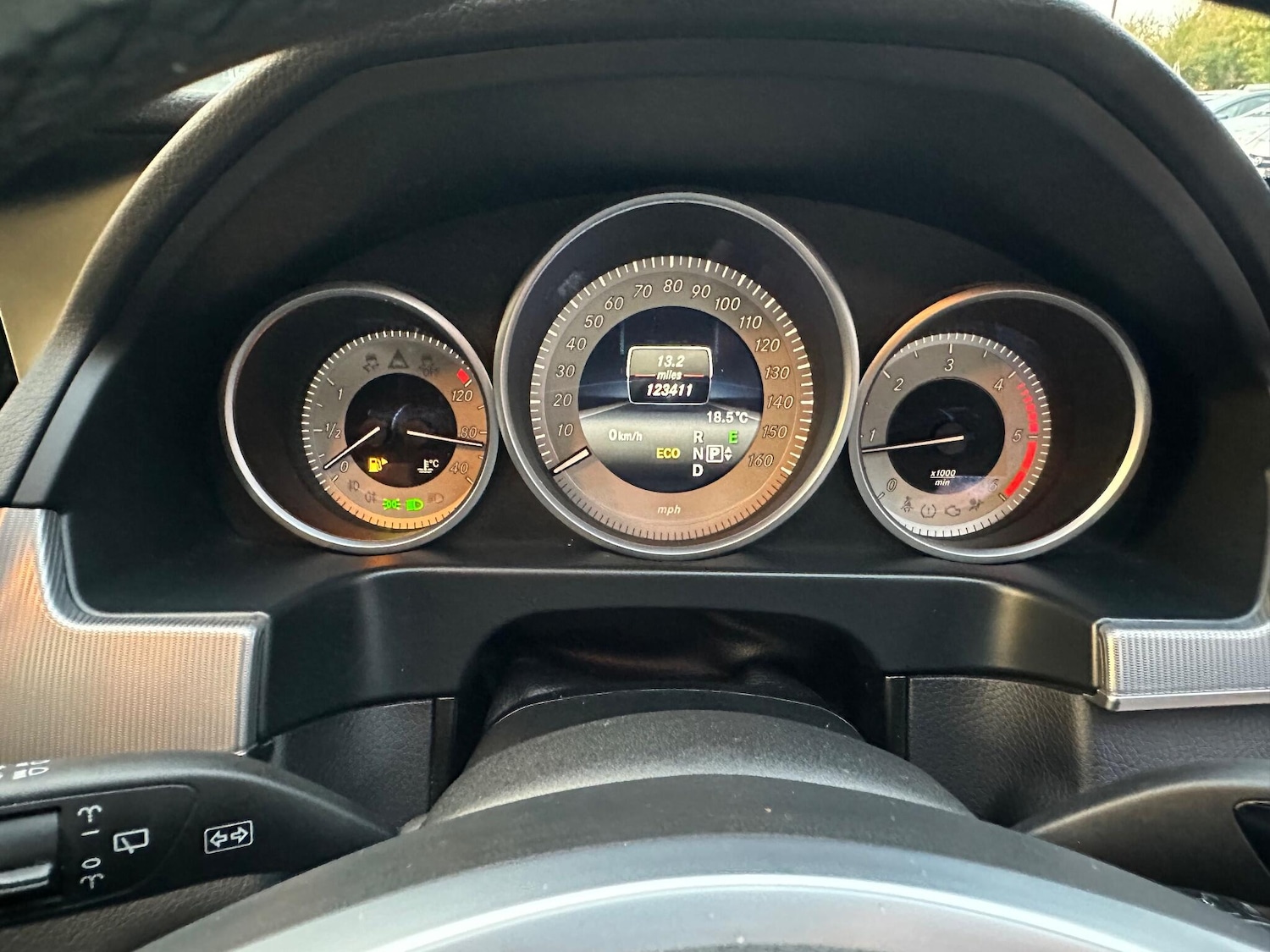 Used Mercedes-Benz E Class 2014 for sale - 76992436: Photo 13