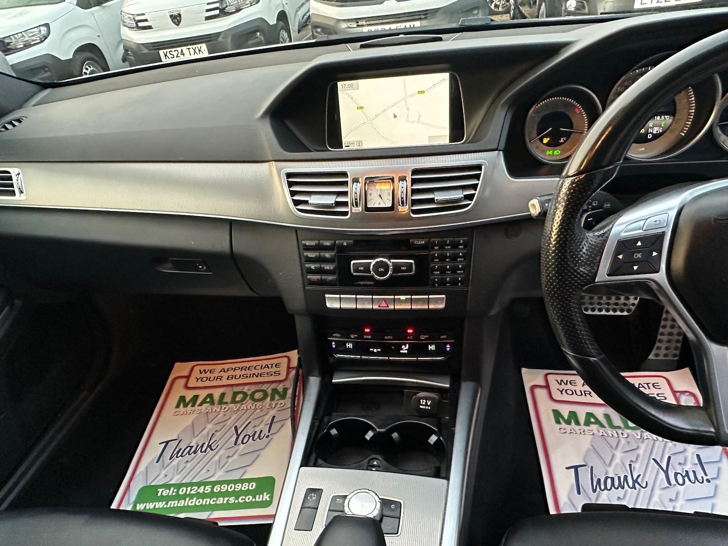 Used Mercedes-Benz E Class 2014 for sale - 76992436: Photo 14