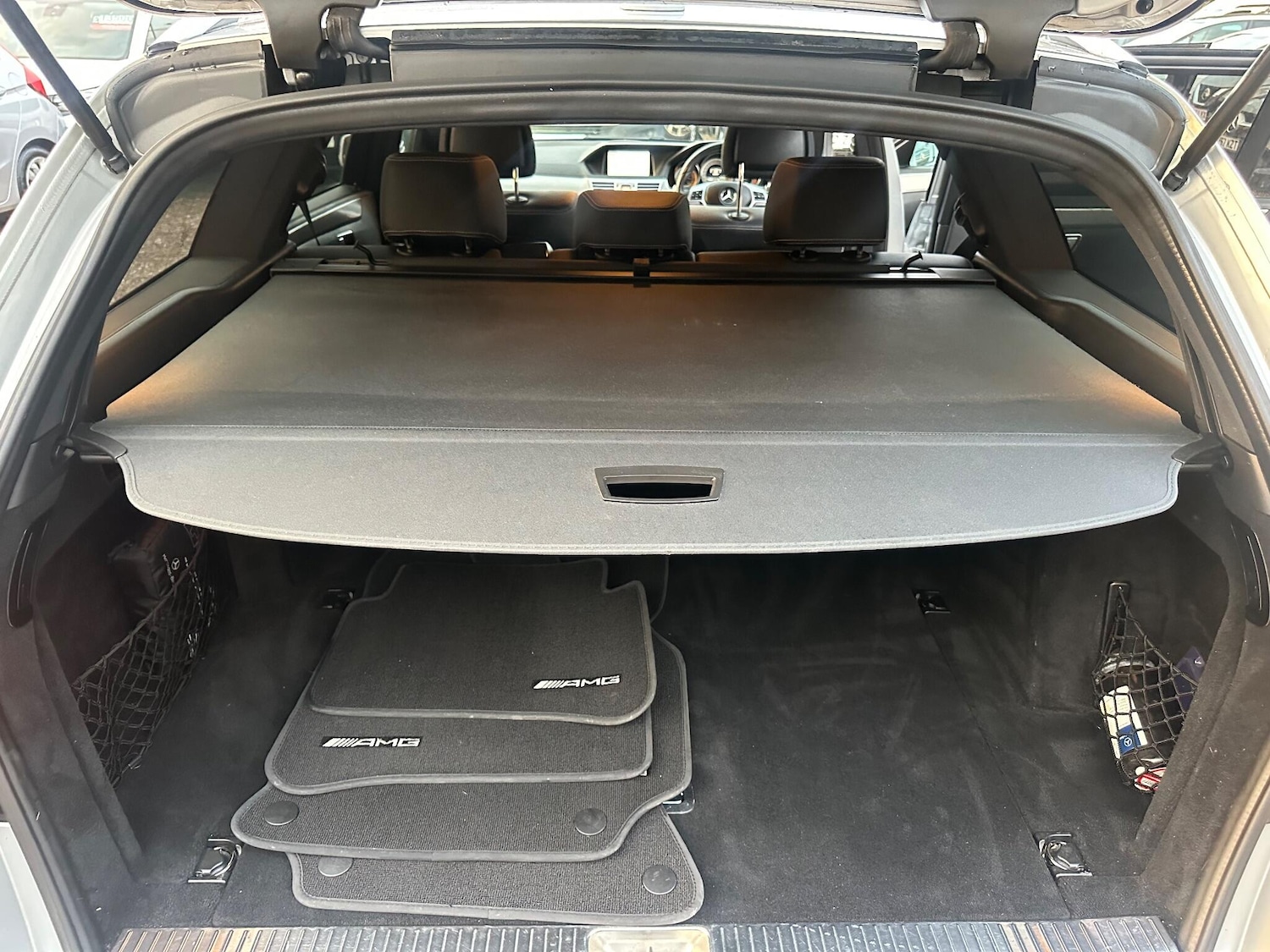 Used Mercedes-Benz E Class 2014 for sale - 76992436: Photo 16