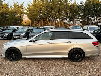 Used Mercedes-Benz E Class 2014 for sale - 76992436: Photo