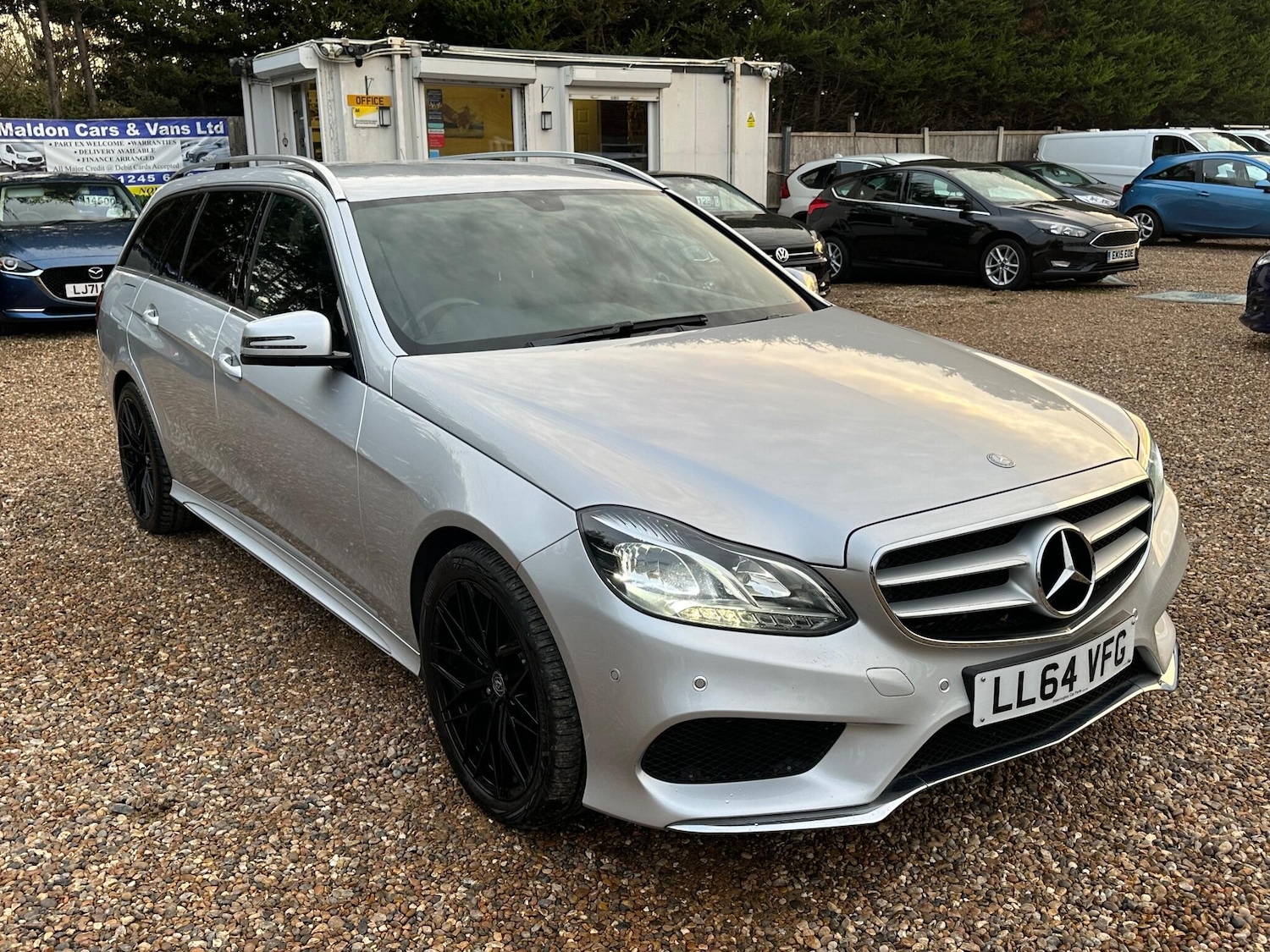 Used Mercedes-Benz E Class 2014 for sale - 76992436: Photo 7