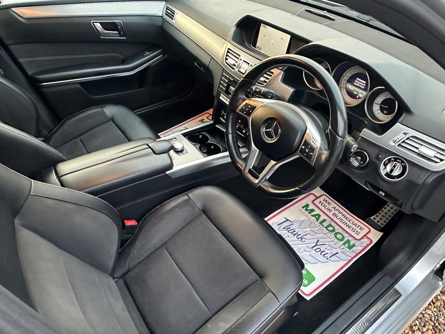 Used Mercedes-Benz E Class 2014 for sale - 76992436: Photo 9