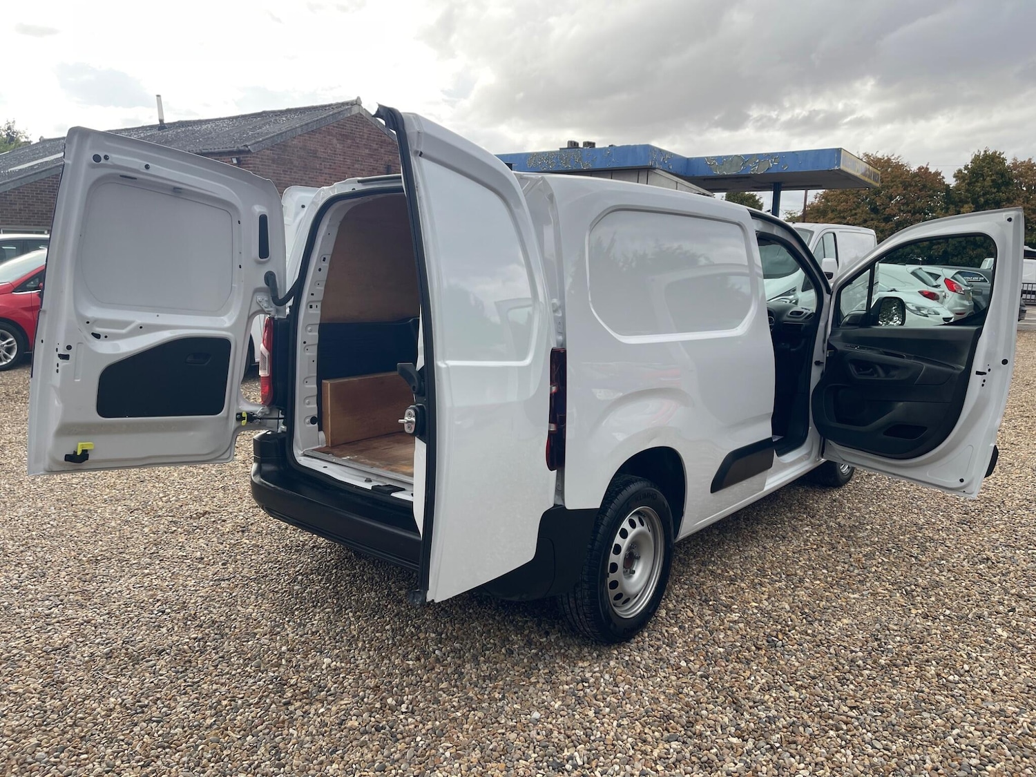 Vehicle 27