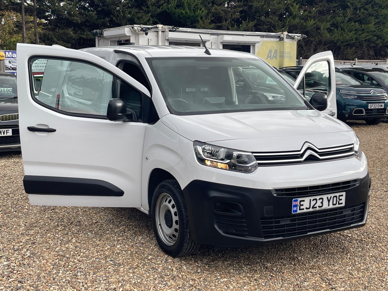 Vehicle 29