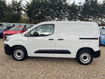 Used Citroen Berlingo 2023 for sale - 75747148: Photo