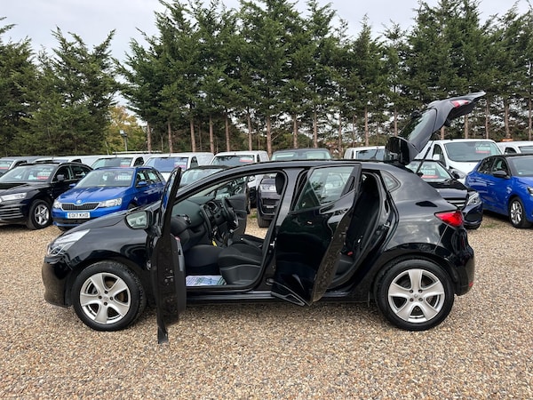 Used Renault Clio 2016 for sale - 76214889: Photo 18