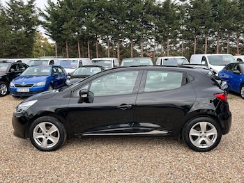 Used Renault Clio 2016 for sale - 76214889: Photo 2