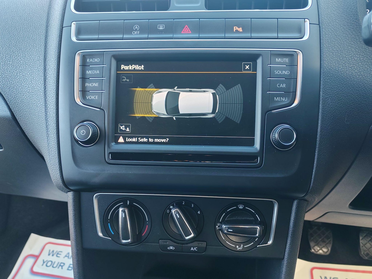 Used Volkswagen Polo 2016 for sale - 77559104: Photo 17