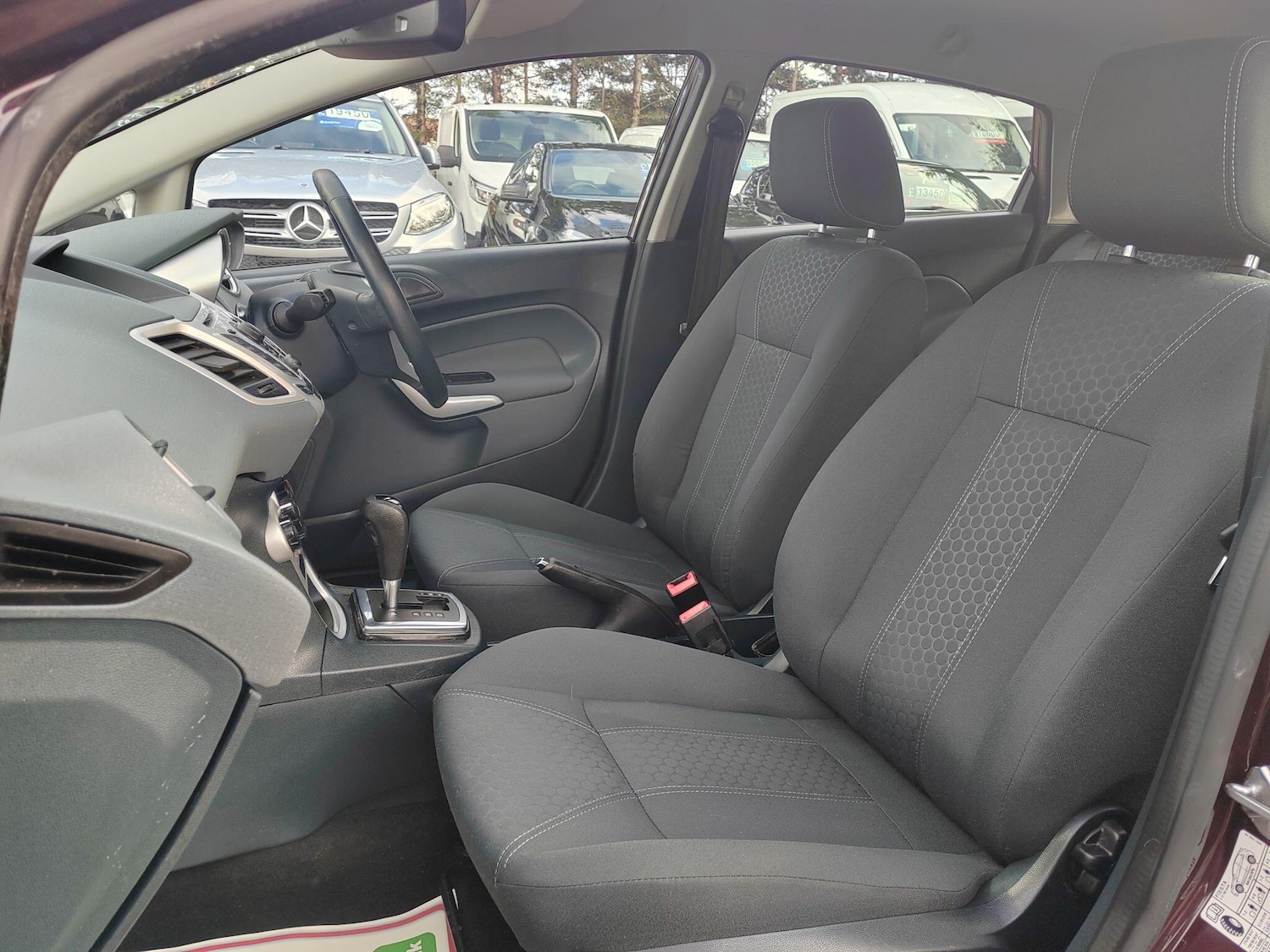 Used Ford Fiesta 2010 for sale - 77387298: Photo 10