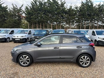 Used Hyundai i20 2018 for sale - 79794637: Photo