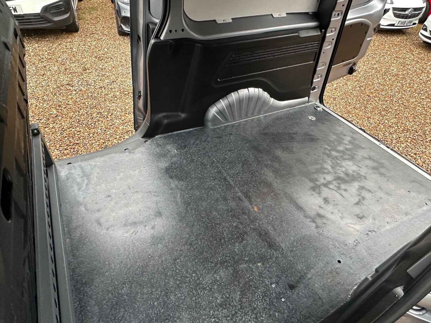 Used Vauxhall Combo 2020 for sale - 76886616: Photo 16