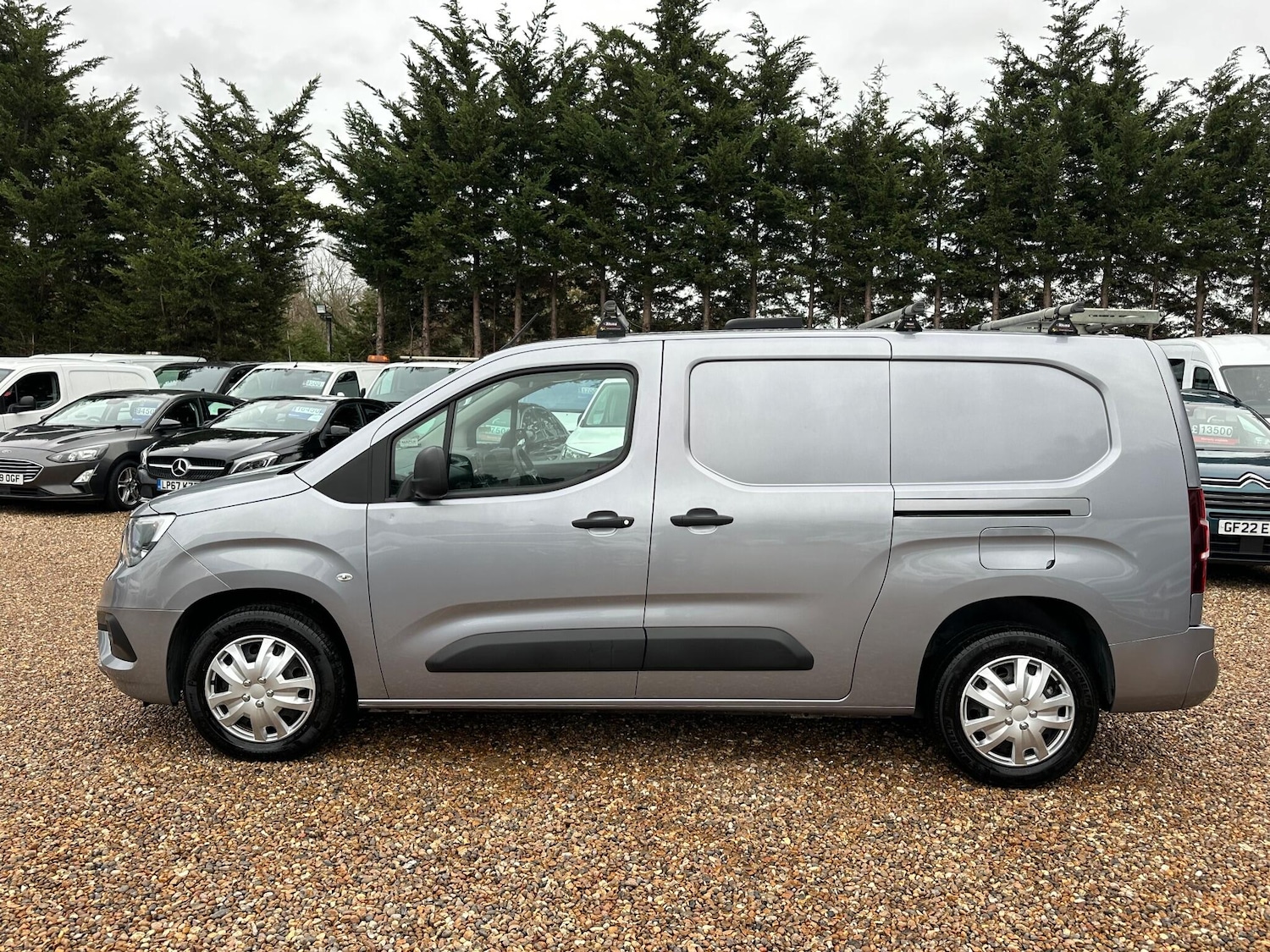 Used Vauxhall Combo 2020 for sale - 76886616: Photo 2