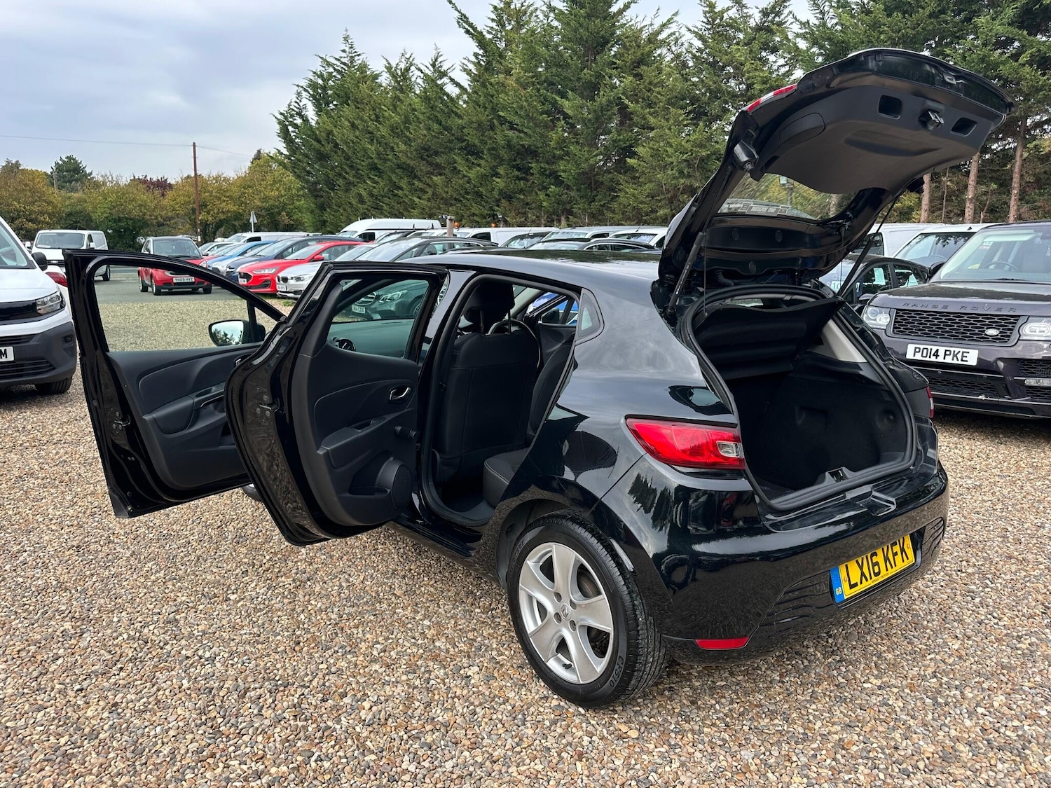 Used Renault Clio for sale - 76995765: Photo 19