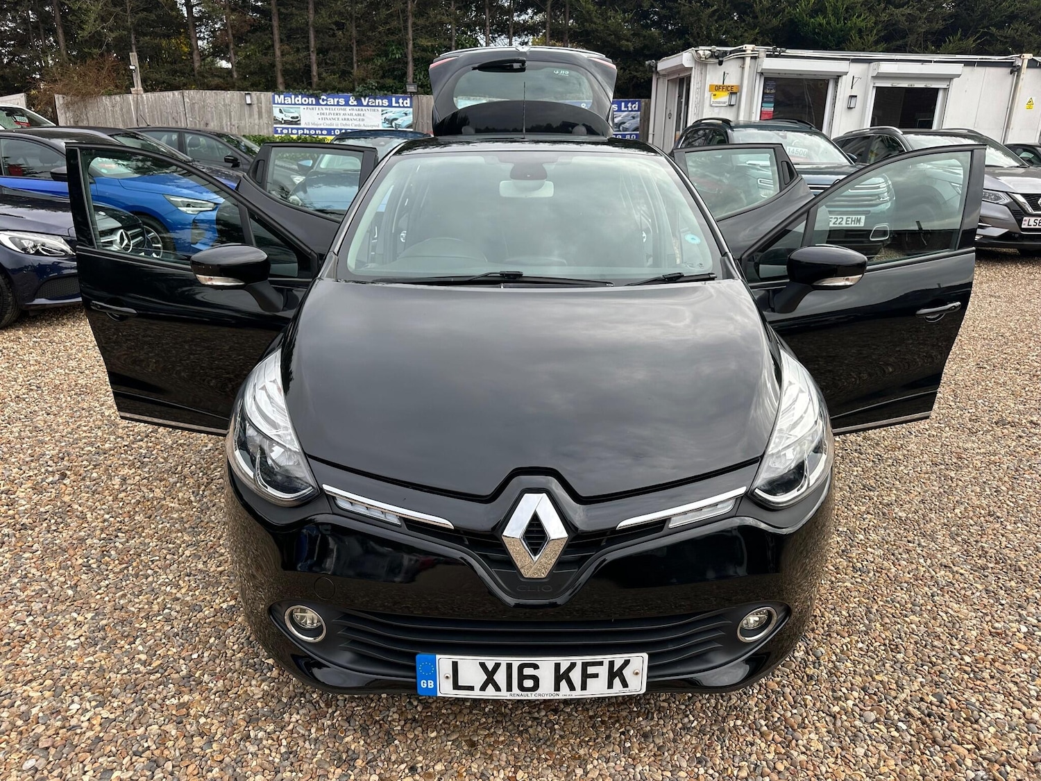 Used Renault Clio for sale - 76995765: Photo 24
