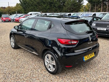 Used Renault Clio 2016 for sale - 76995765: Photo