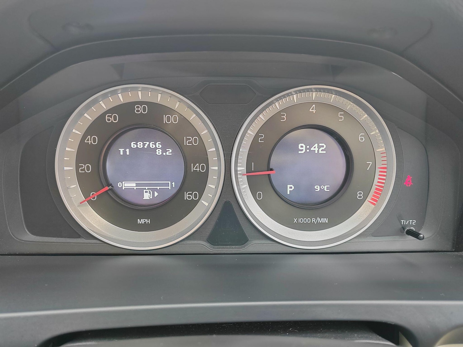 Used Volvo V60 2011 for sale - 77359193: Photo 19