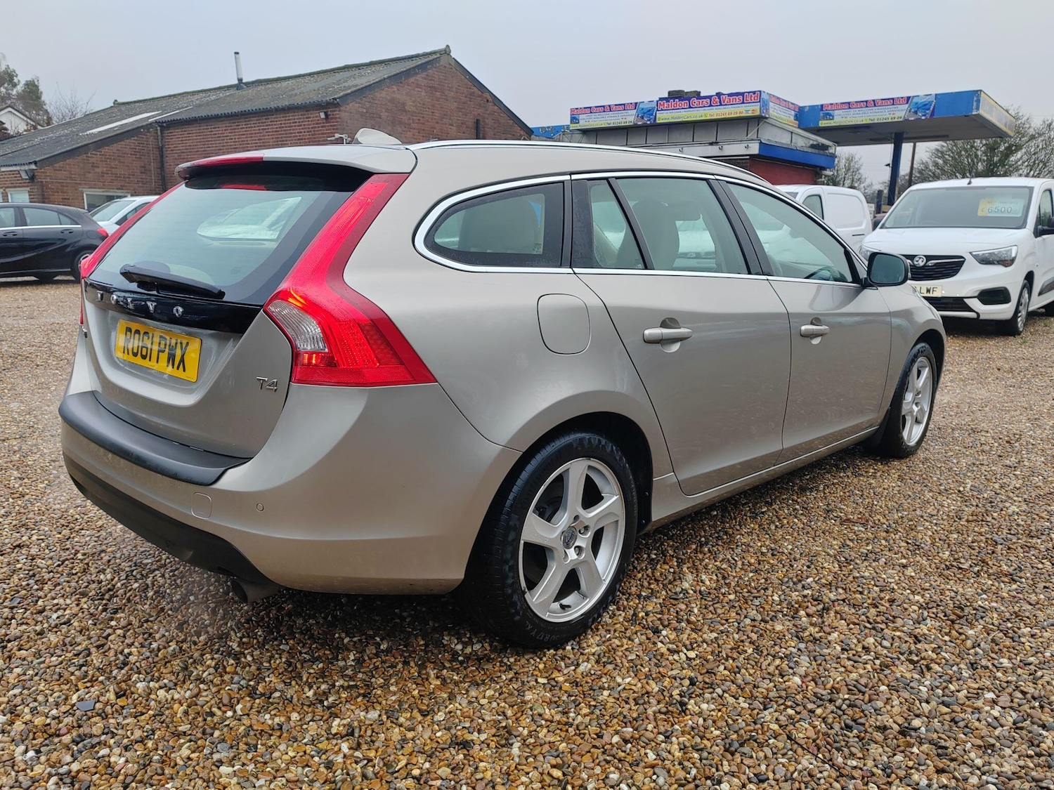 Used Volvo V60 2011 for sale - 77359193: Photo 5