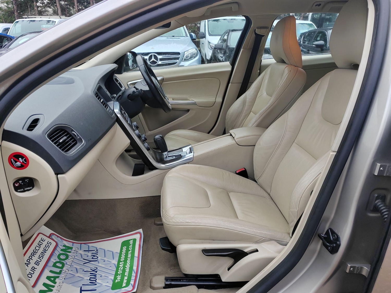 Used Volvo V60 2011 for sale - 77359193: Photo 9