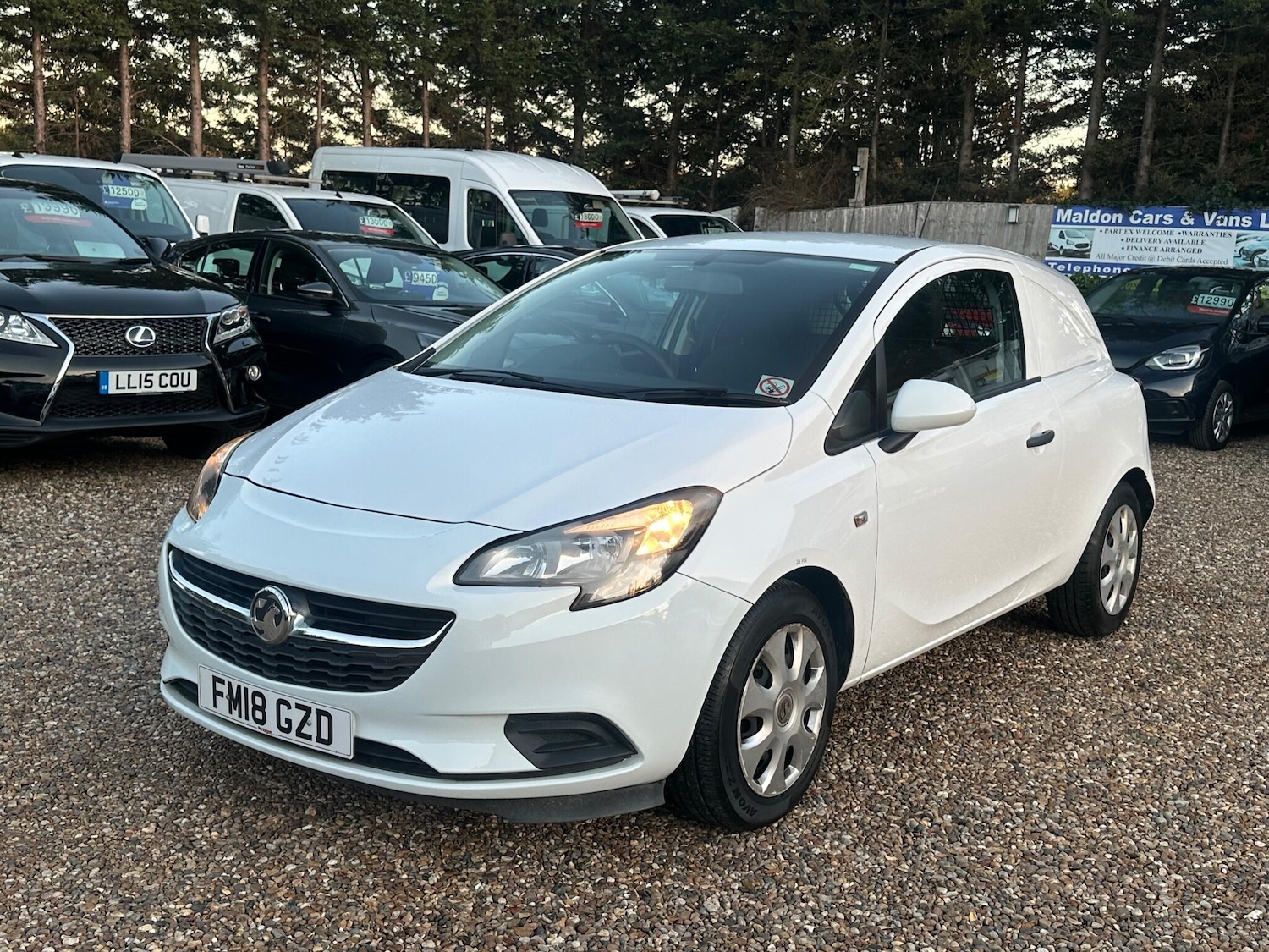 Used Vauxhall Corsa Van 2018 for sale - 76424412: Photo 1