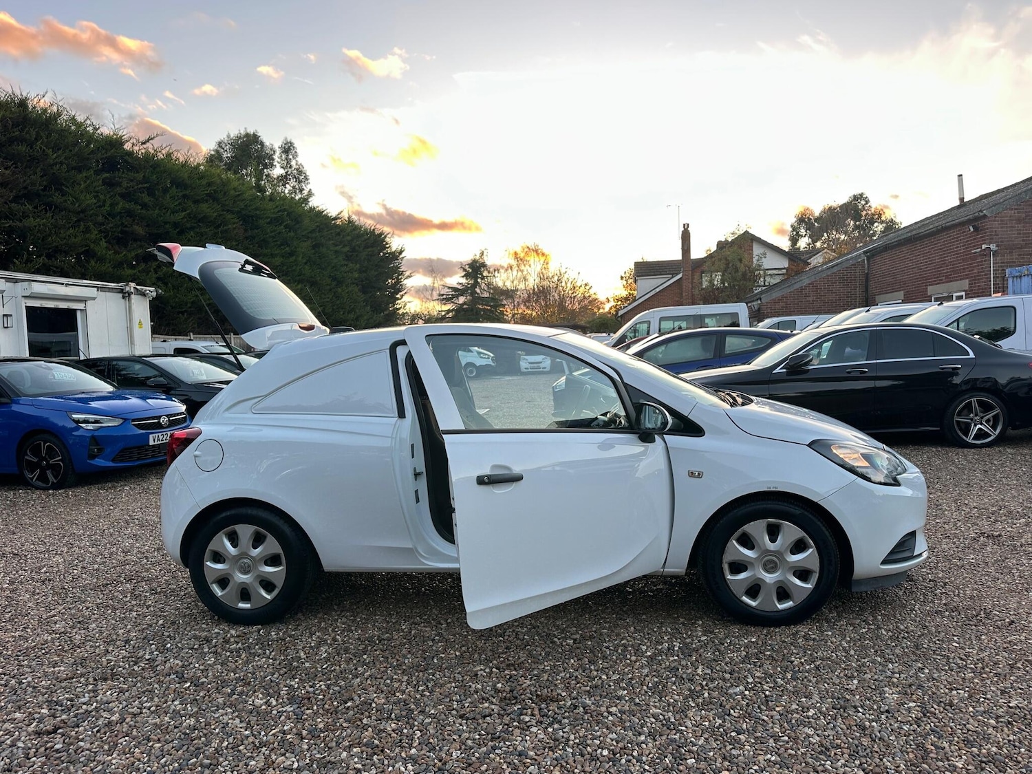 Used Vauxhall Corsa Van 2018 for sale - 76424412: Photo 22