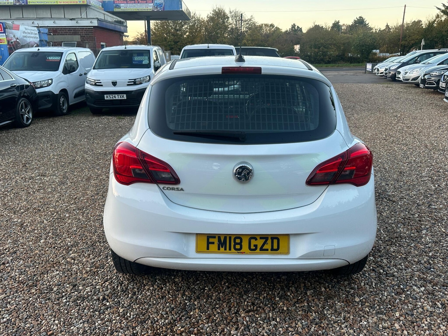 Used Vauxhall Corsa Van 2018 for sale - 76424412: Photo 4