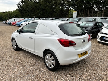 Used Vauxhall Corsa Van 2018 for sale - 78878100: Photo