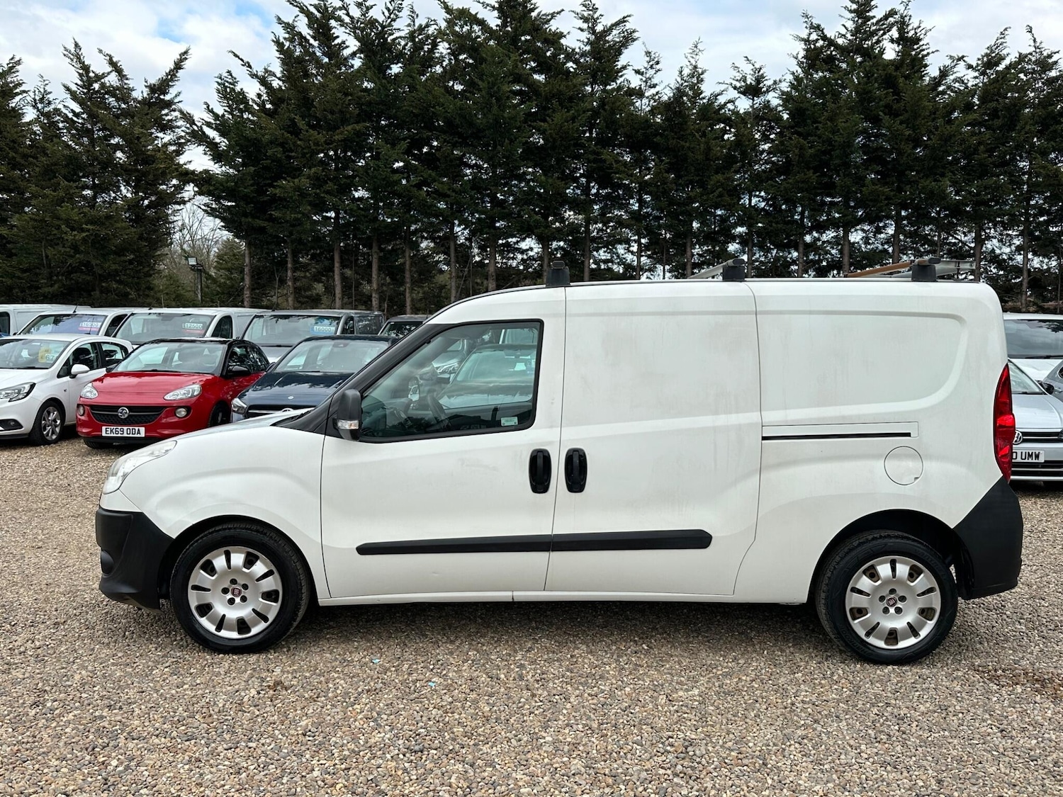 Used Fiat Doblo 2015 for sale - 78100969: Photo 2