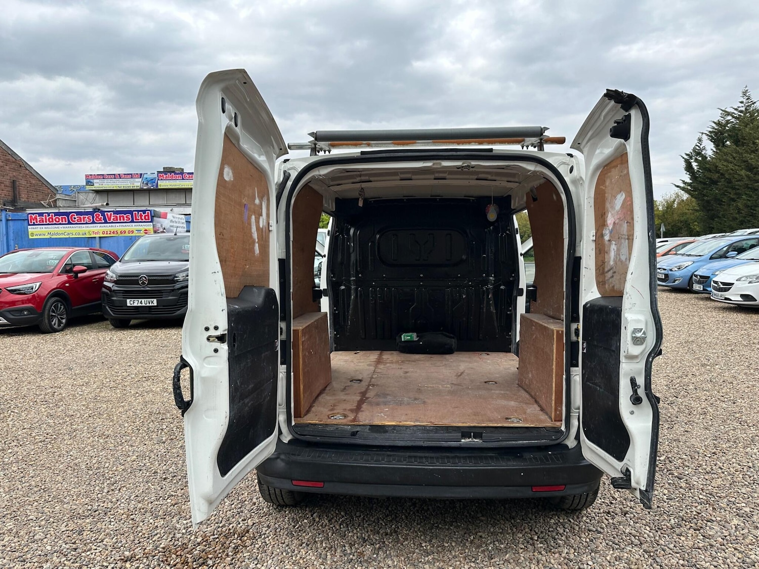 Used Fiat Doblo 2015 for sale - 78100969: Photo 22