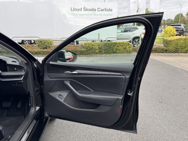 Used Skoda Superb 2025 for sale - 76980844: Photo 14