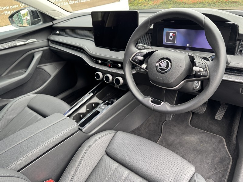 Used Skoda Superb 2025 for sale - 76980844: Photo 6