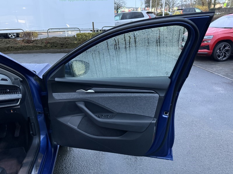 Used Skoda Superb 2025 for sale - 76981784: Photo 13