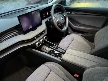 Used Skoda Superb 2025 for sale - 76981784: Photo