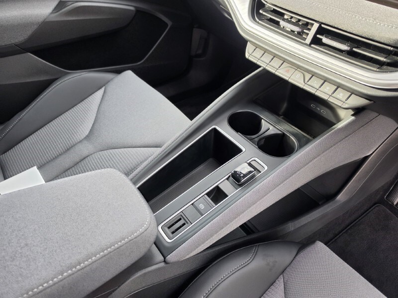 Used Skoda Enyaq 2025 for sale - 78025617: Photo 38