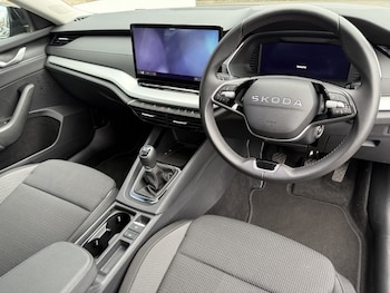 Used Skoda Octavia 2025 for sale - 77323547: Photo