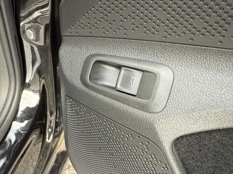 Used Skoda Enyaq 2023 for sale - 76981371: Photo 17