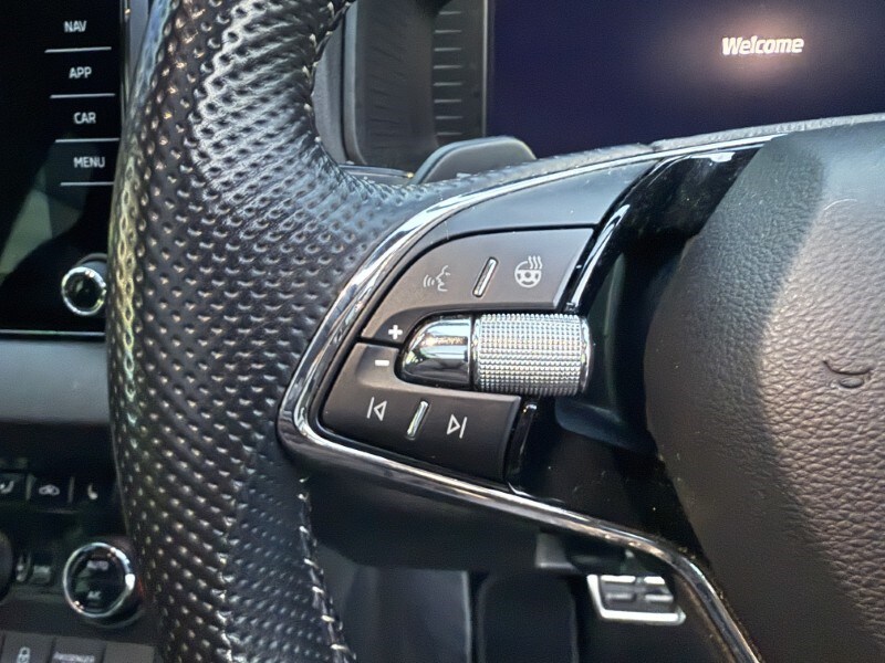 Used Skoda Karoq 2022 for sale - 77135811: Photo 22