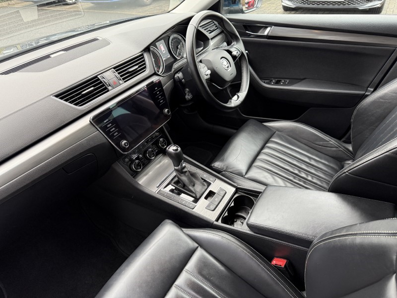 Used Skoda Superb 2020 for sale - 76983953: Photo 2