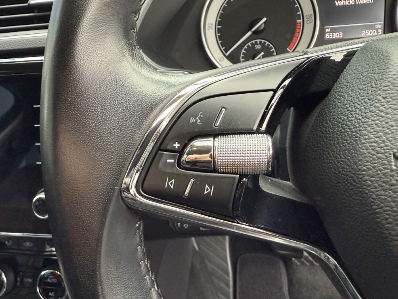 Used Skoda Superb 2020 for sale - 76983953: Photo 24