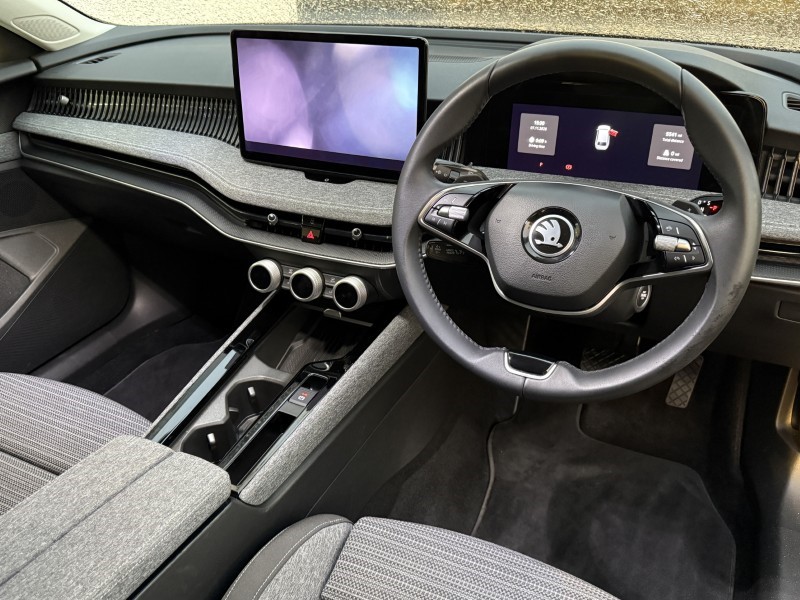 Used Skoda Superb 2024 for sale - 76981524: Photo 6